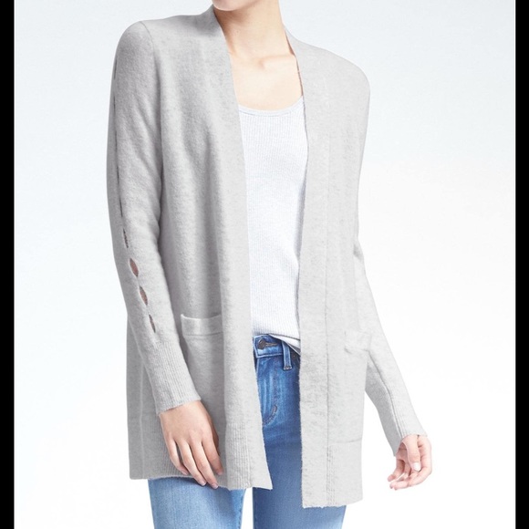 Banana Republic Aire Split Point Cardigan - Picture 2 of 9